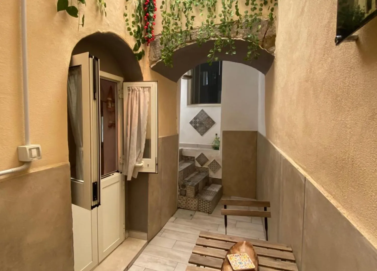 La Corte Di San Felice Naples